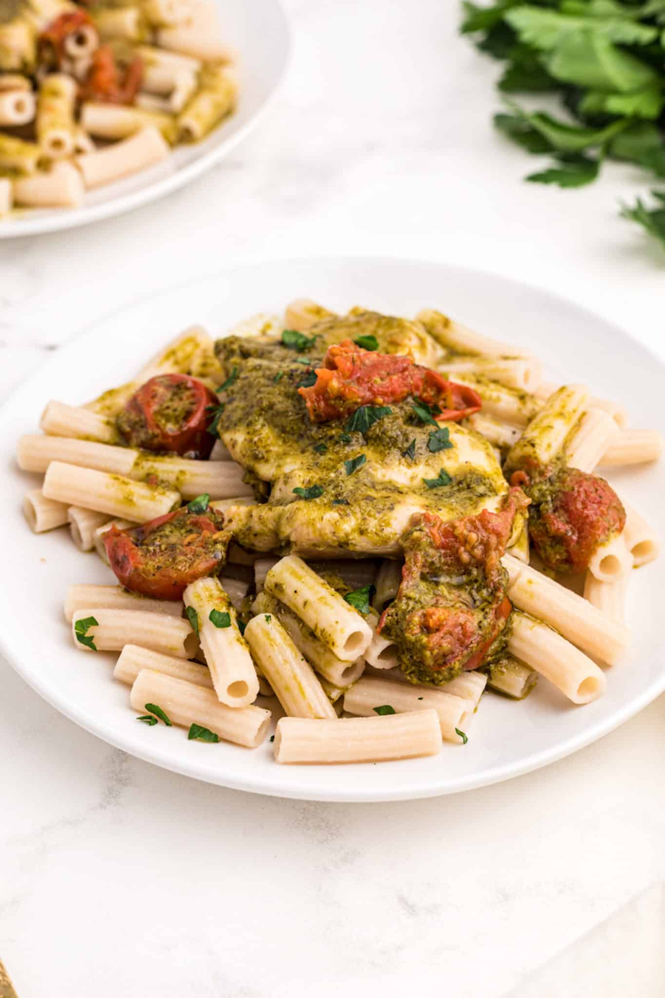 pesto chicken with pasta and tomatoes