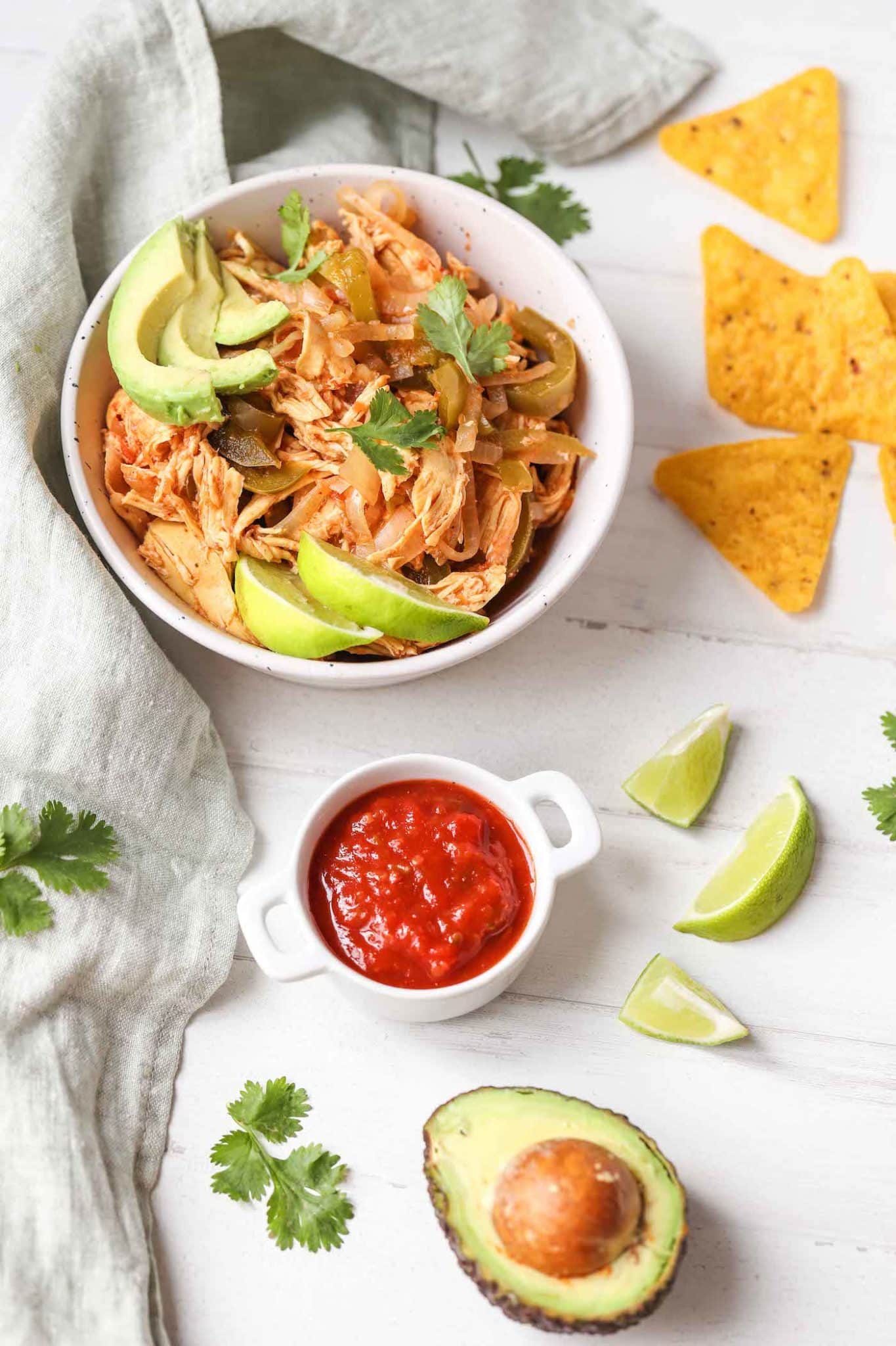 slow cooker chicken fajitas with chips and avocado